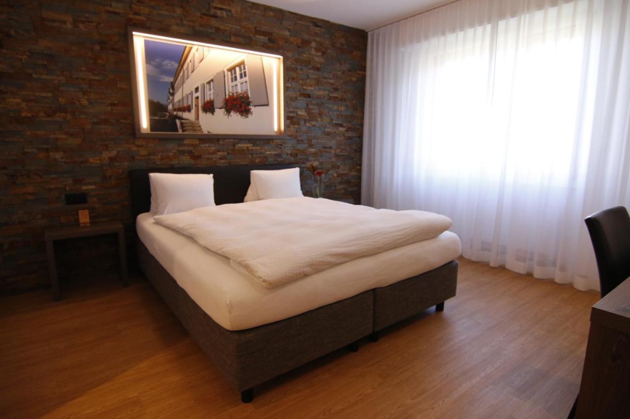 Hotel Eremitage Arlesheim Luaran gambar