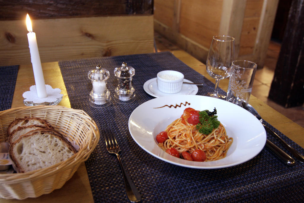 Hotel Eremitage Arlesheim Luaran gambar